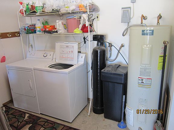 GARAGE UTILITY