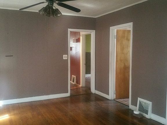 3rd image of 304 S 22nd Ave