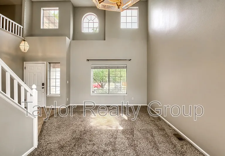 13460 Vine St — Photo 5