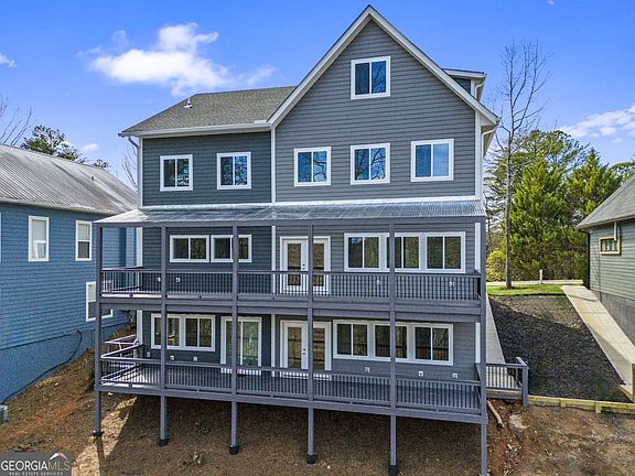 4th image of 364 Rosen Strasse