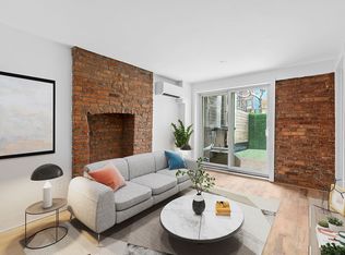 29 Moffat St, Brooklyn, NY 11207