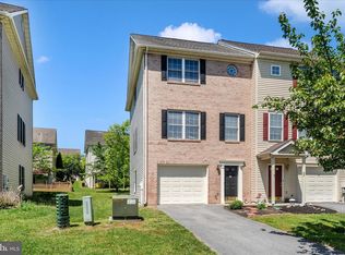 83 Fiser Ln, Martinsburg, WV 25404