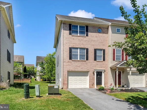 83 Fiser Ln, Martinsburg, WV 25404