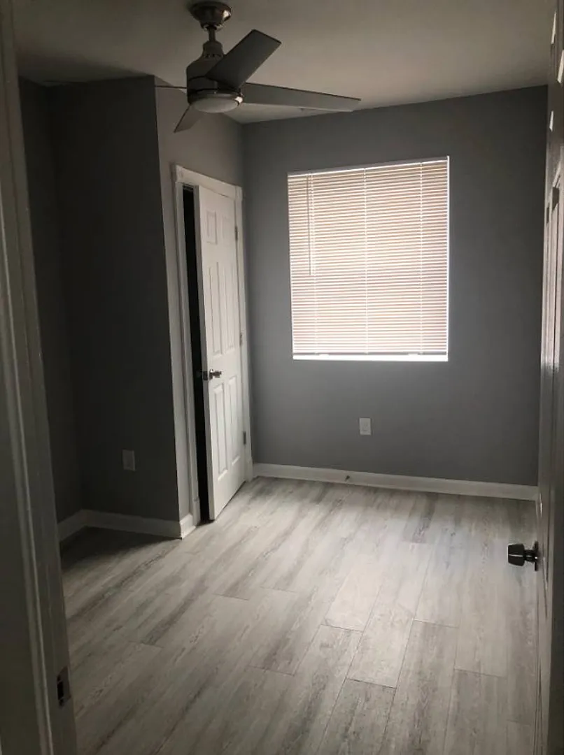 3445 Juneway $950 Available Room (Private Bath) — Photo 4