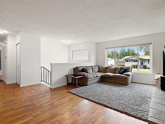 5th image of 550 Ledsham Rd