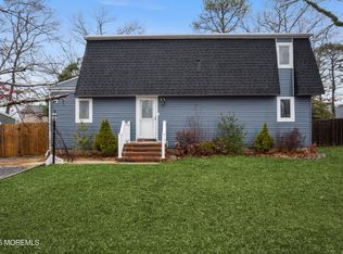 1190 Galley Ave, Manahawkin, NJ