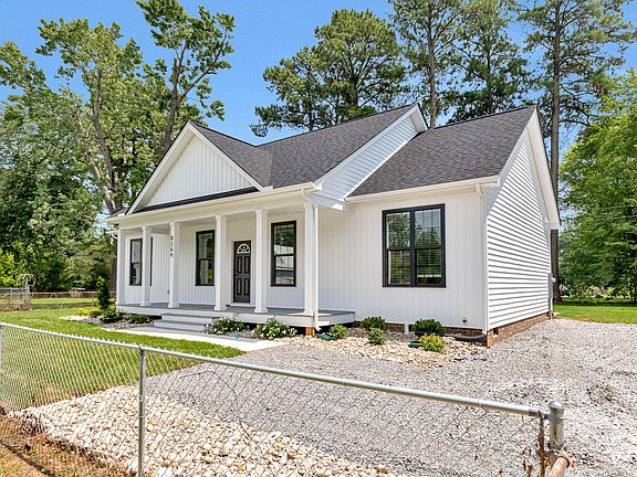 3rd image of 8269 Wonderland Ln