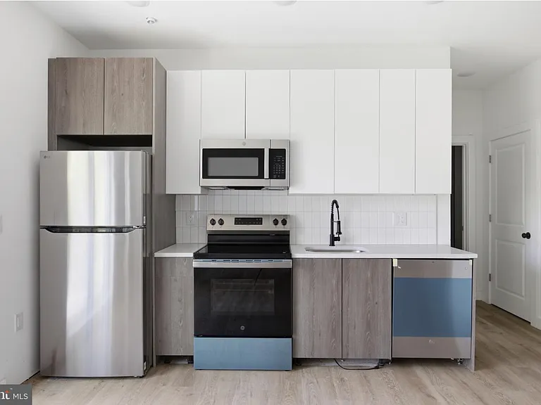 613 N Brooklyn St #7 — Photo 8