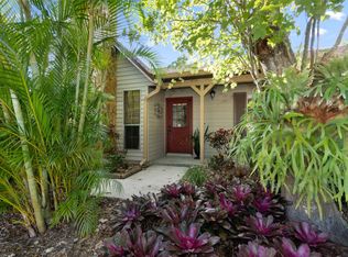 850 Dunkirk Ave NW, Palm Bay, FL 32907