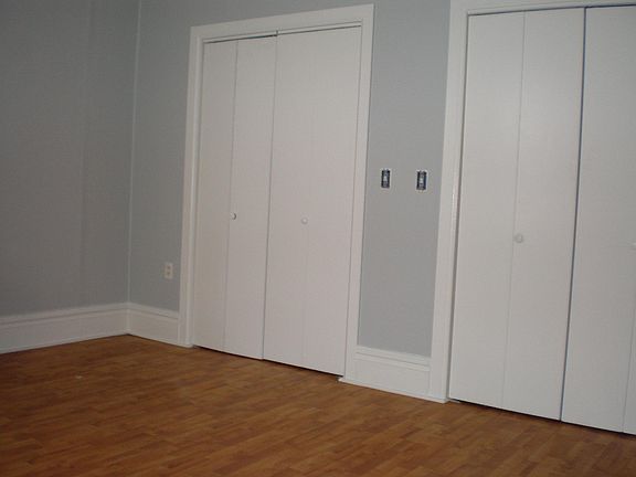 5th image of 2539 Walnut St #1