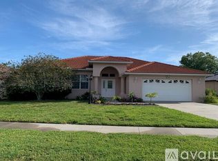 1083 Eisenhower Dr, Nokomis, FL 34275