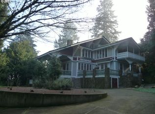 10643 SW Riverside Dr, Portland, OR 97219