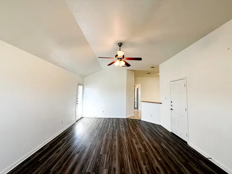 1202 Cinch Dr #A — Photo 5