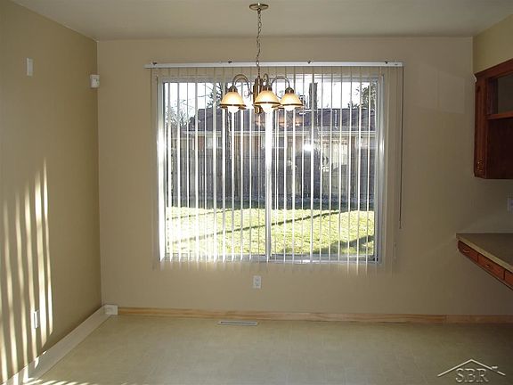 4th image of 4674 N Michelle St