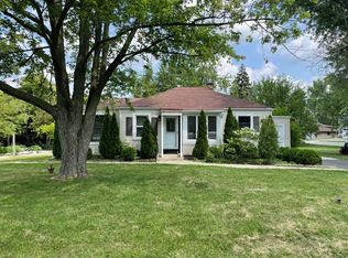 1006 E 15th St #1, Lombard, IL 60148