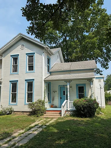 503 S Elm St Photo 1