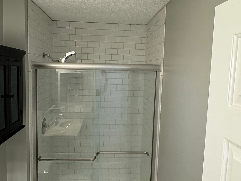 12103 Greenwood Ct #201 — Photo 20