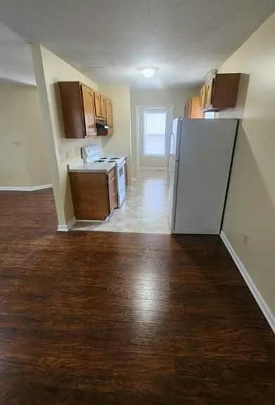 215 Hay St — Photo 9