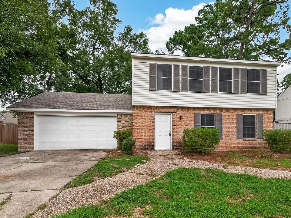 1st image of 2711 Wood River Dr