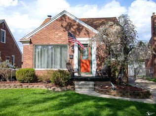 9706 Sterling Ave, Allen Park, MI 48101