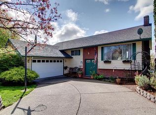 11570 SW Cardinal Ter, Beaverton, OR 97008