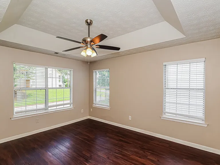 4080 Robin Cir — Photo 13