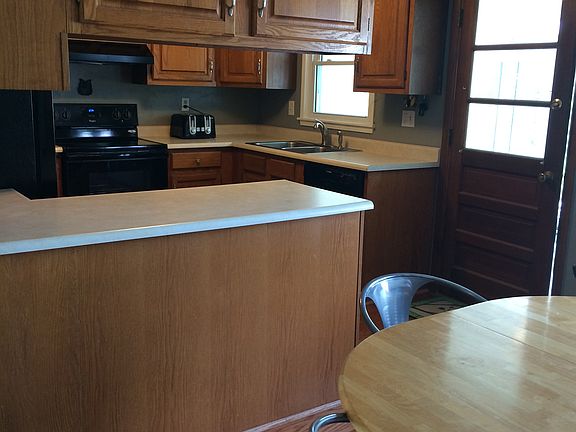 Kitchen and dining area