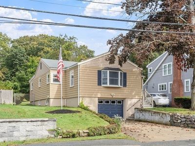 68 Spring Rd, Nahant, MA, 01908