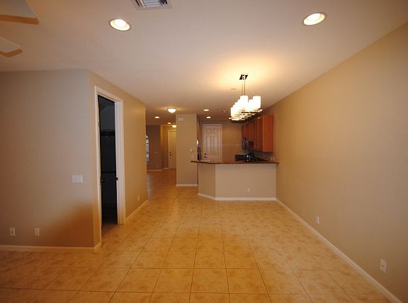 4th image of 16137 Poppy Seed Cir #1504