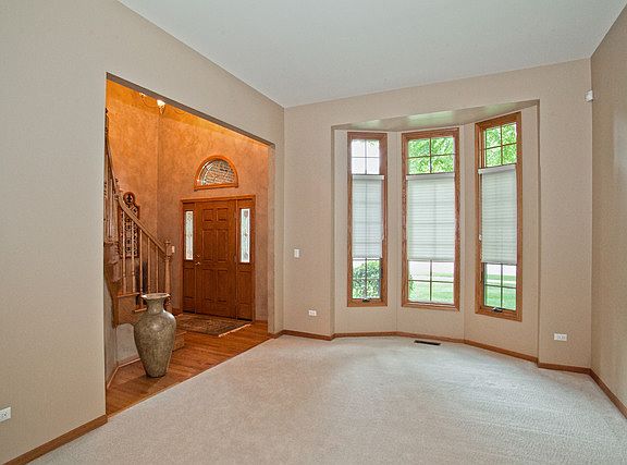 4th image of 24715 Illini Dr