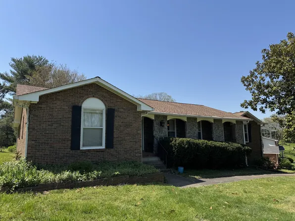 6409 Cloverbrook Dr, Brentwood, TN 37027