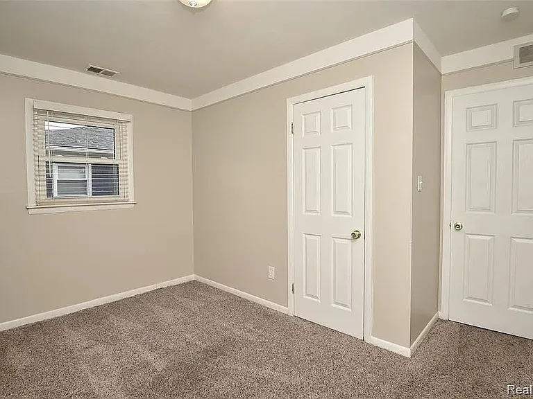 28057 Brentwood St — Photo 23