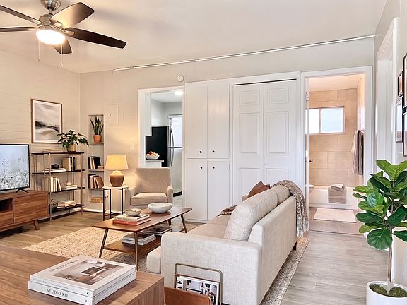 5th image of 4020 N Parkway Ave APT 15