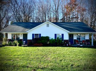 1086 Northwood Loop, Lawrenceburg, KY 40342