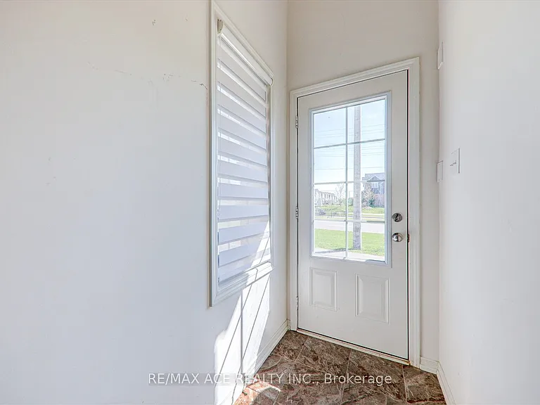 2538 Rosedrop Path — Photo 4