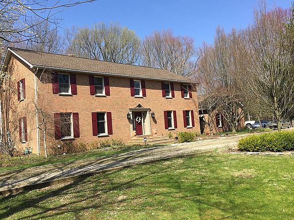 2nd image of 3295 N Willow Dr