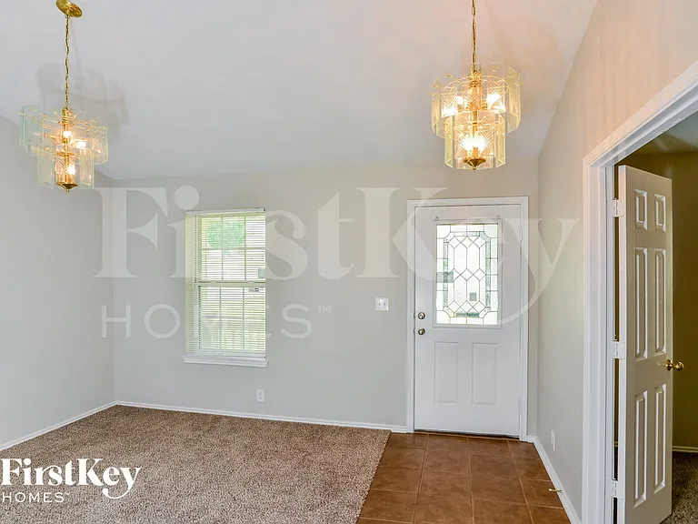 13701 Laramie Hl — Photo 3