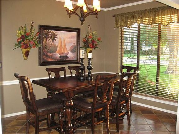 5th image of 105 Clearmeadow Dr