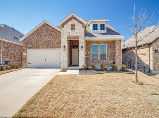 2928 Open Range Dr, Celina, TX 75009