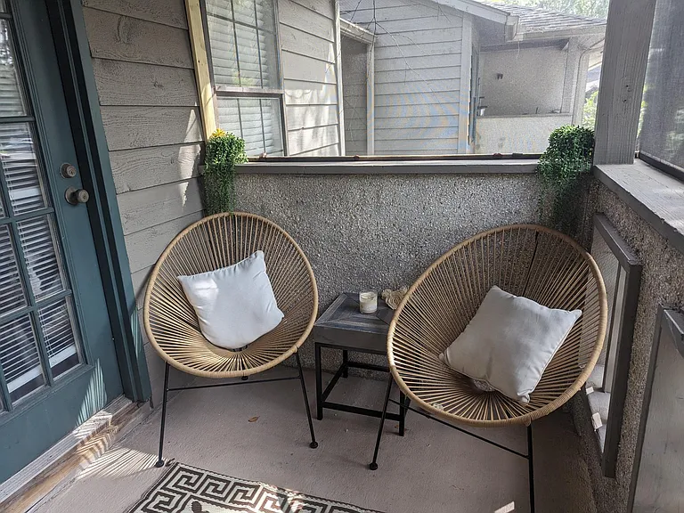Screened in porch.