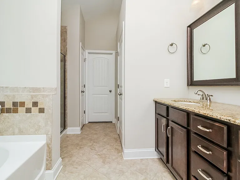 2623 Elam Rd — Photo 11