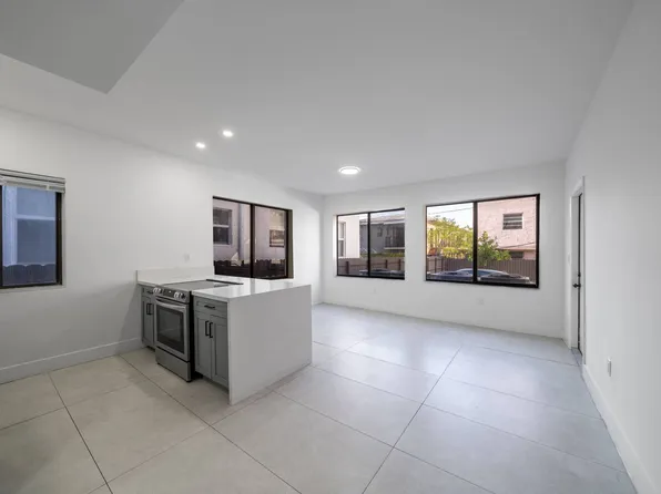 2/1 $2,000/mo, newly renovated in Little Havana! / 2/1 $2,000/mes, remodelado en Little Havana., 1144 SW 4th St, Miami, FL 33130