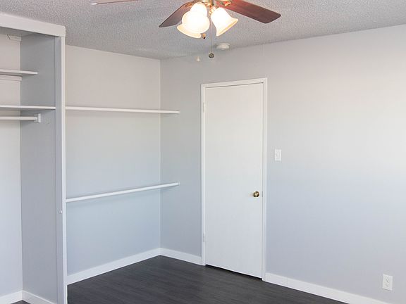 5th image of 3601 E Vermont St APT 12