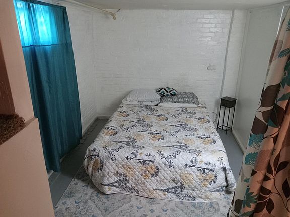 2nd image of 236 N Halifax Ave #3
