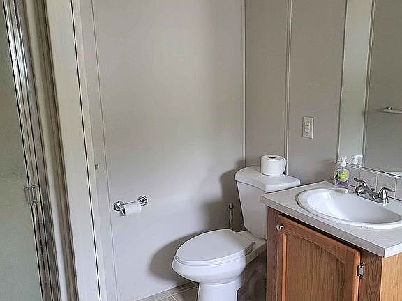4th image of 310 Crestwood Dr