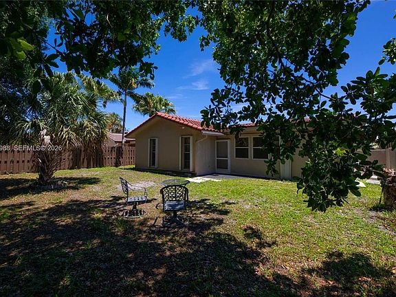 4th image of 9039 NW 21st Ct #0