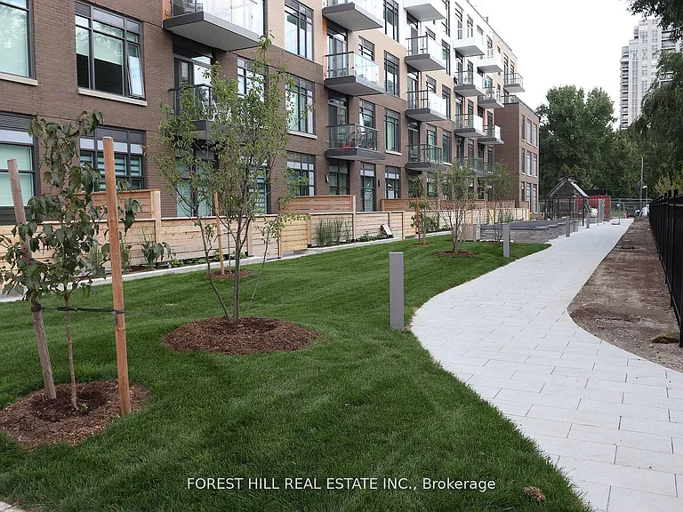 8 Beverley Glen Blvd #109 — Photo 20