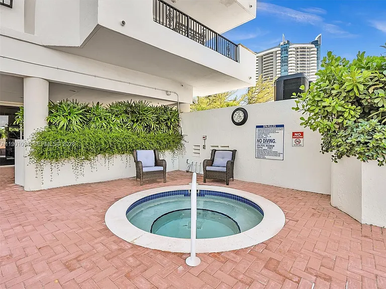 6422 Collins Ave #701 — Photo 55