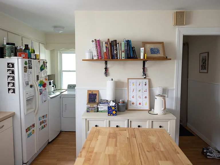 22 Merrill Ave — Photo 10