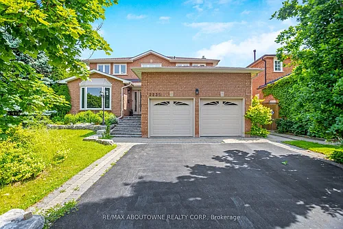 2235 Grenville Dr Photo 1